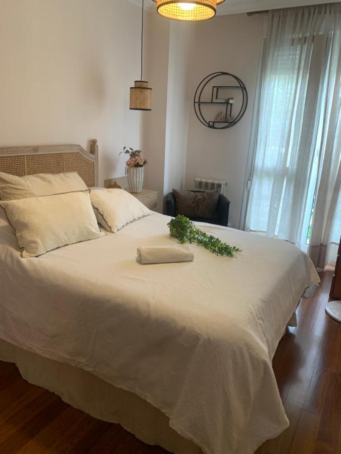 Precioso Piso Con Garaje En El Centro De Castro Urdiales Apartment Luaran gambar